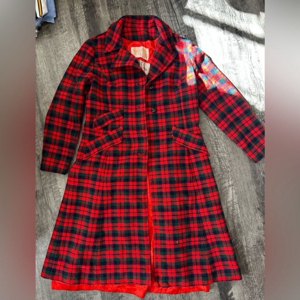 Pendleton Plaid Virgin Wool Coat - image 9